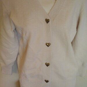 💲1⃣▶Cream Cardigan with Heart Buttons Bust 42